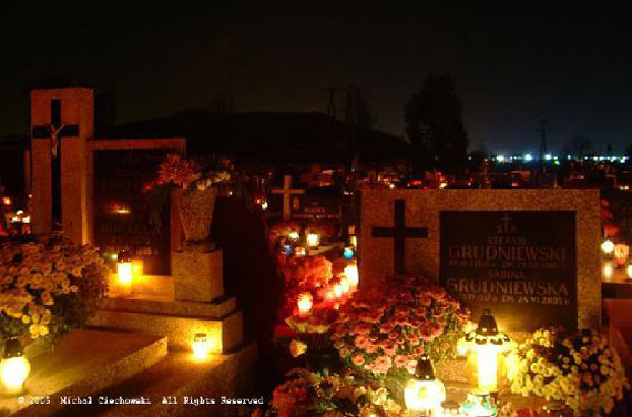 all-saints-day-cemetery-in-pruszkow-poland